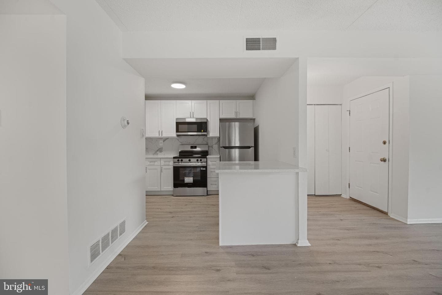 856 Putnam Boulevard #67a photo 6
