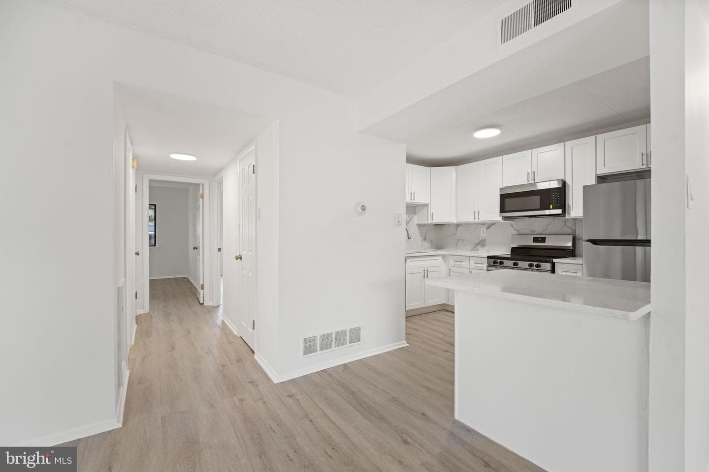 856 Putnam Boulevard #67a photo 9