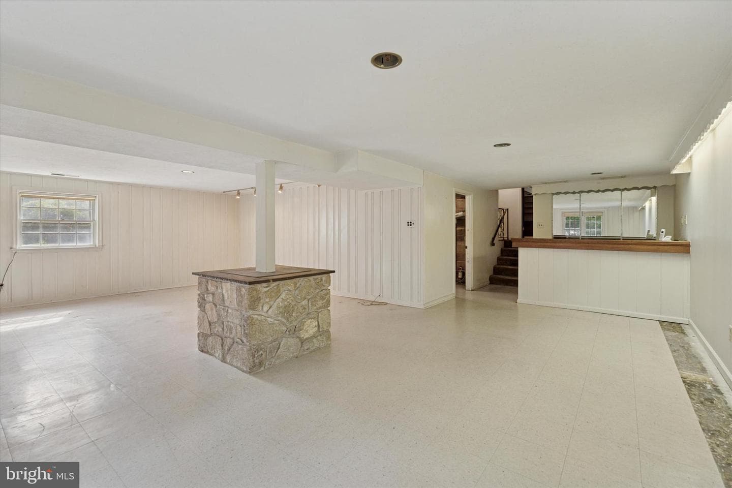 403 Atwater Road photo 17