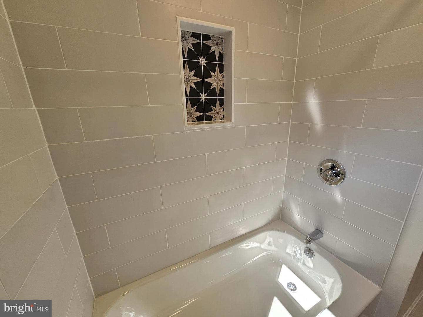 116 E Chelton Road photo 21