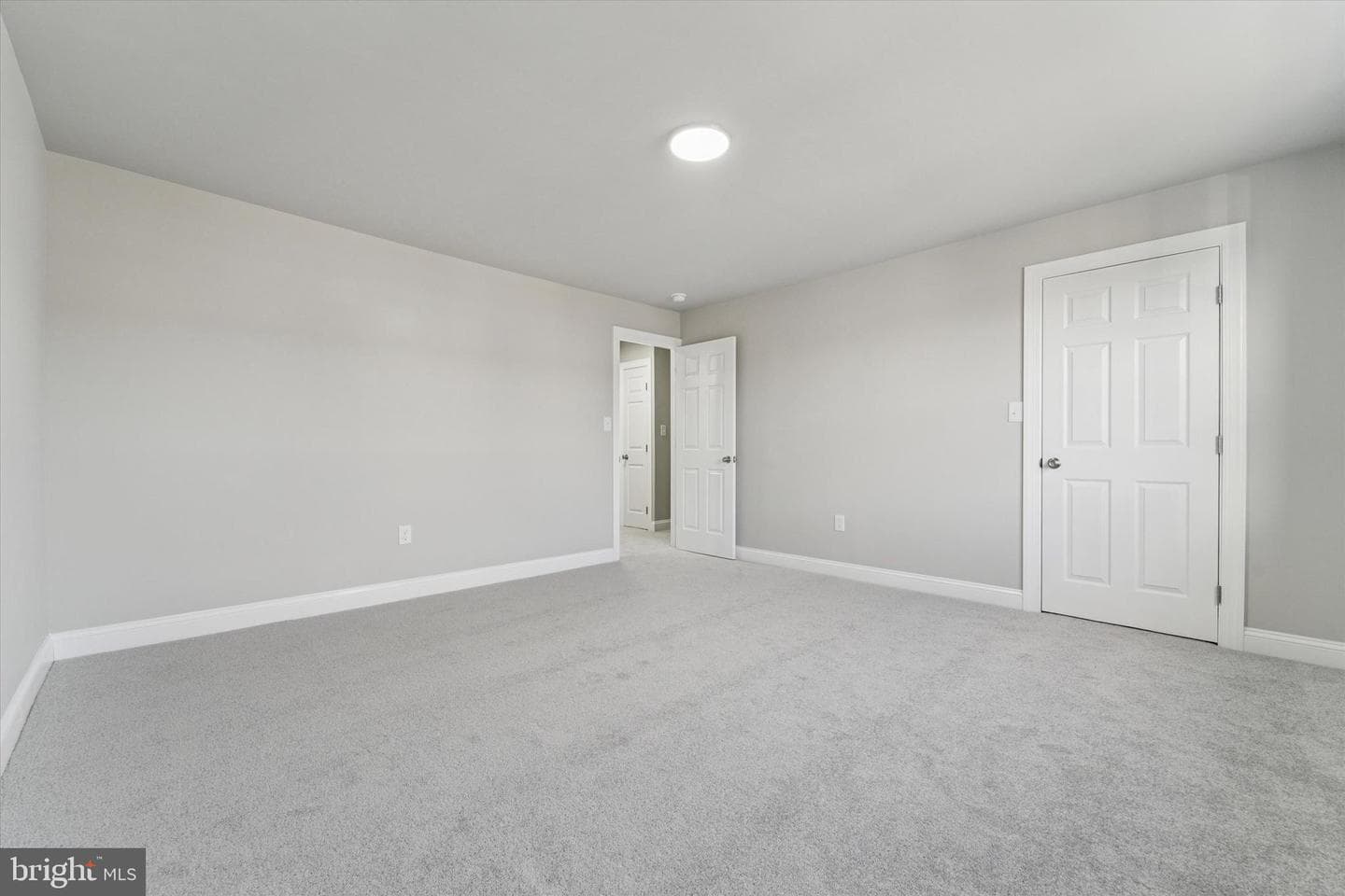 6858 Clover Lane photo 14