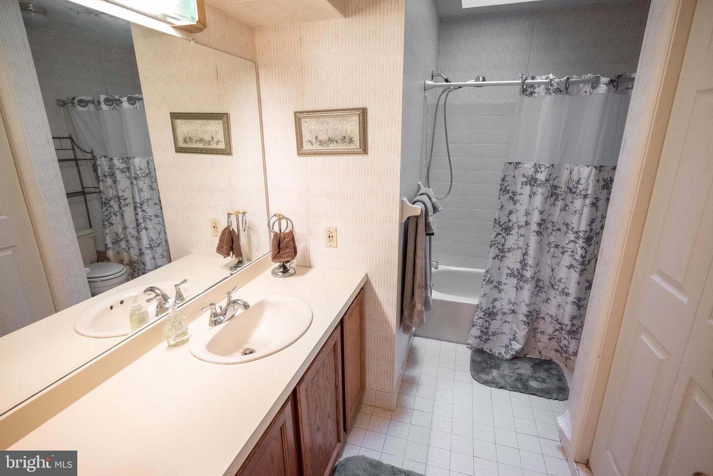 310 Pritchard Place photo 17