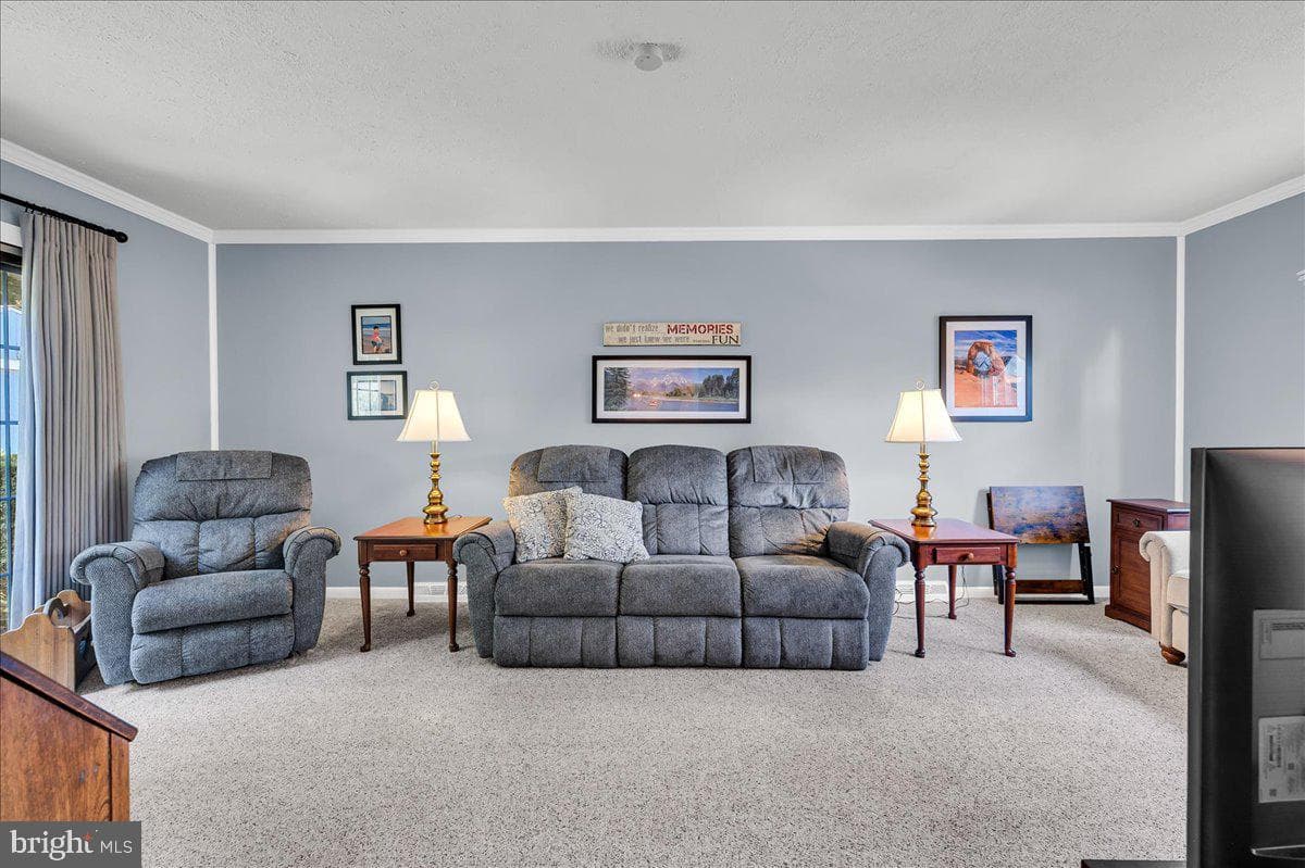 2575 W Colonial Drive photo 15