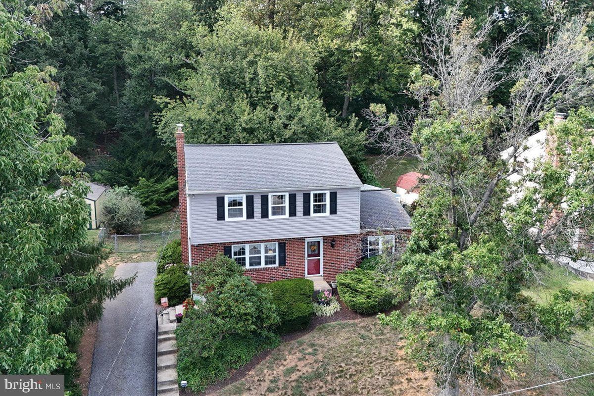 2575 W Colonial Drive photo 39