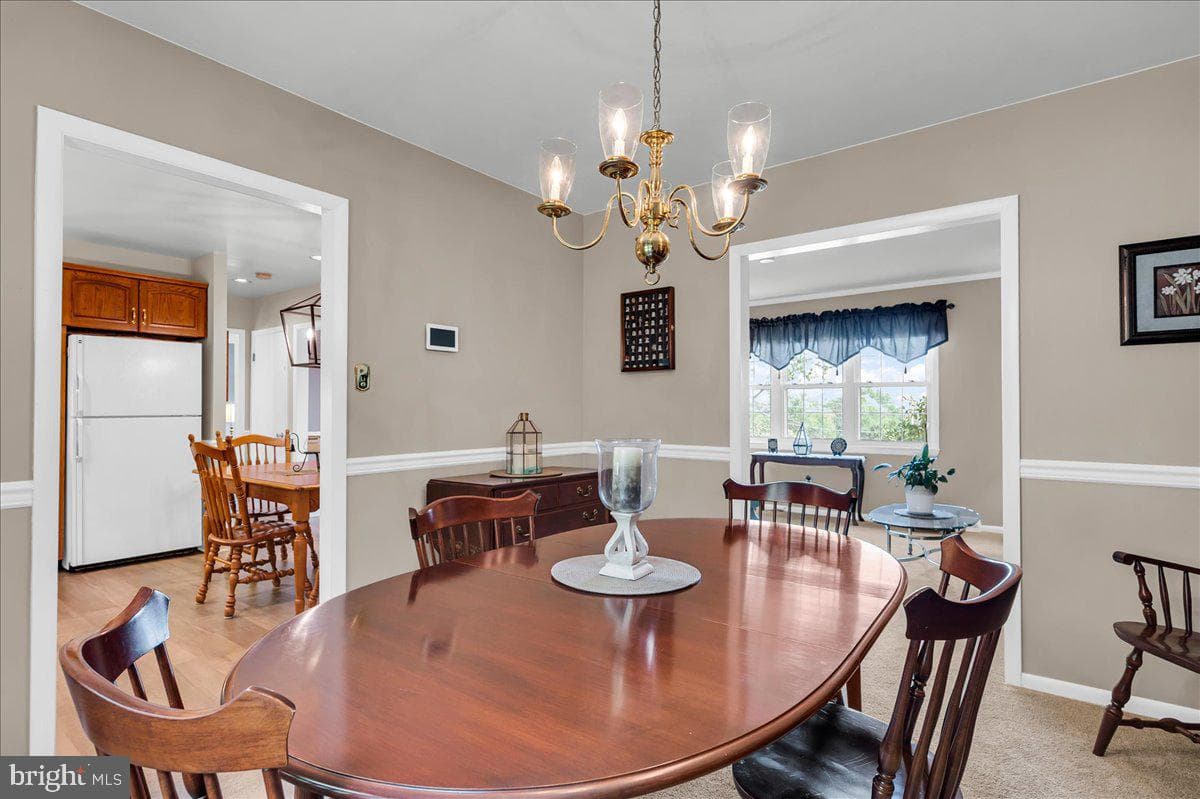 2575 W Colonial Drive photo 7