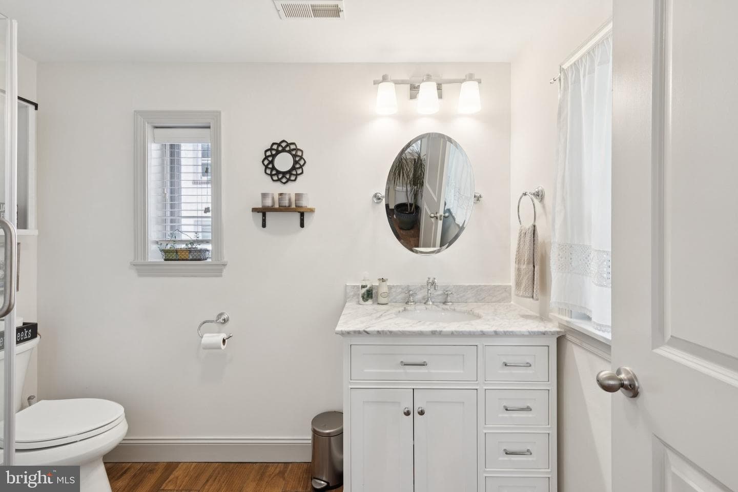 2423 Hollis Road photo 25