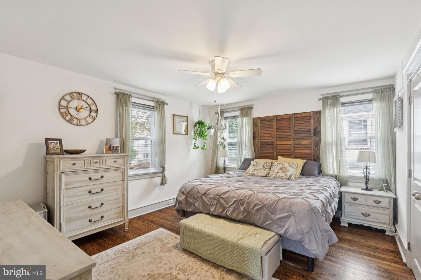 2423 Hollis Road photo 30