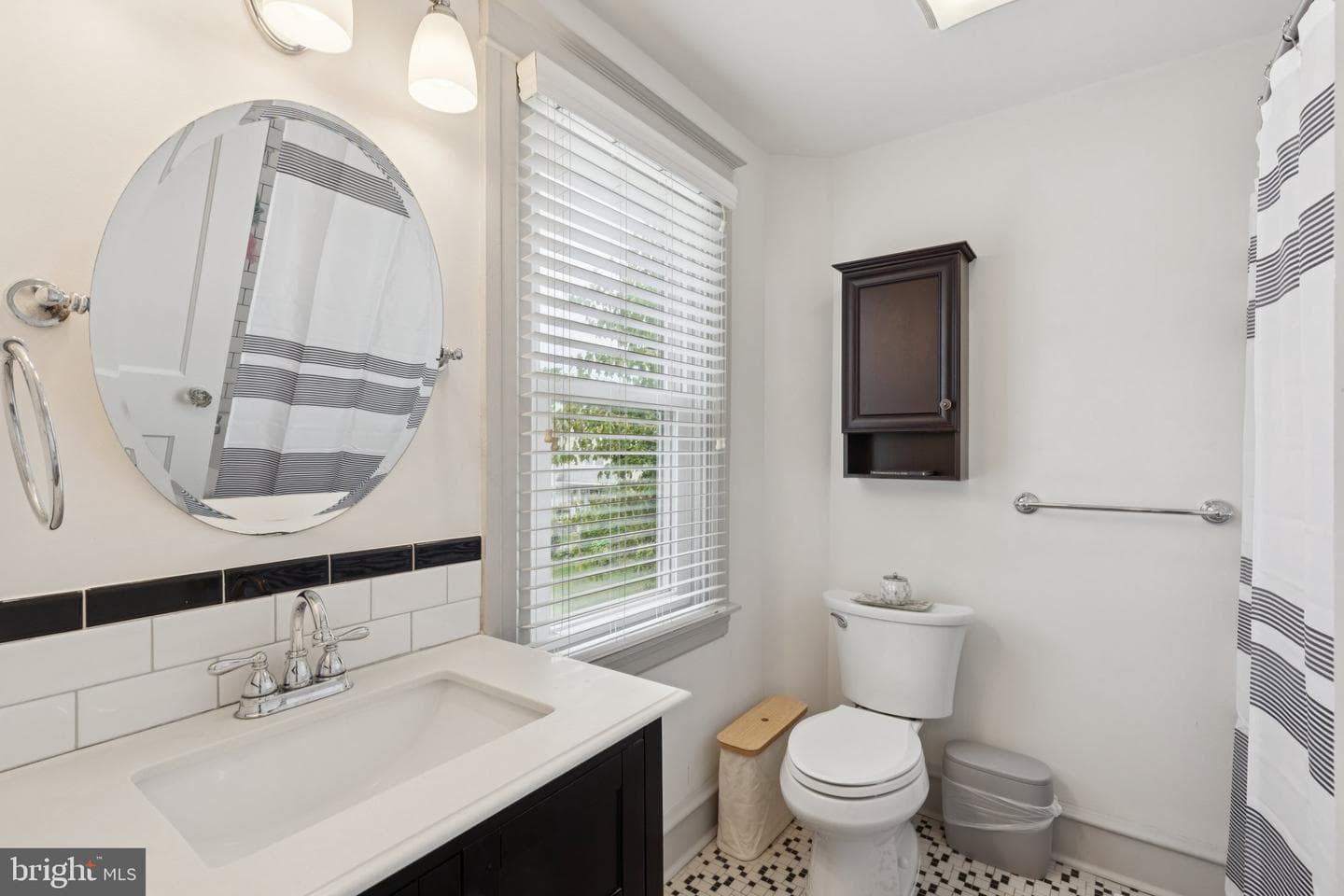2423 Hollis Road photo 33