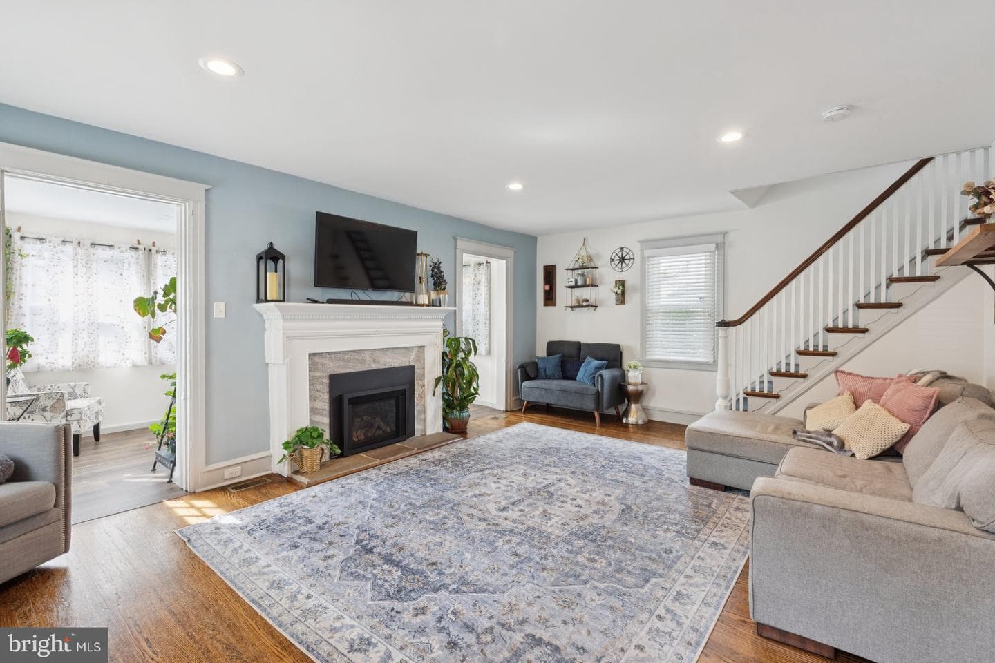 2423 Hollis Road photo 7