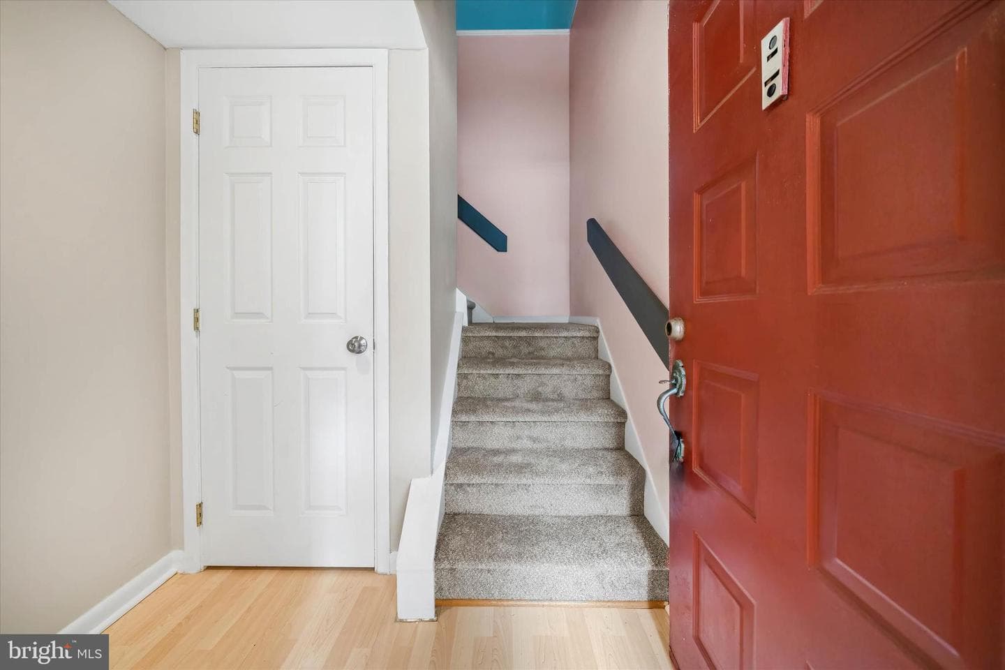 1602 Painters Crossing #1602 photo 2