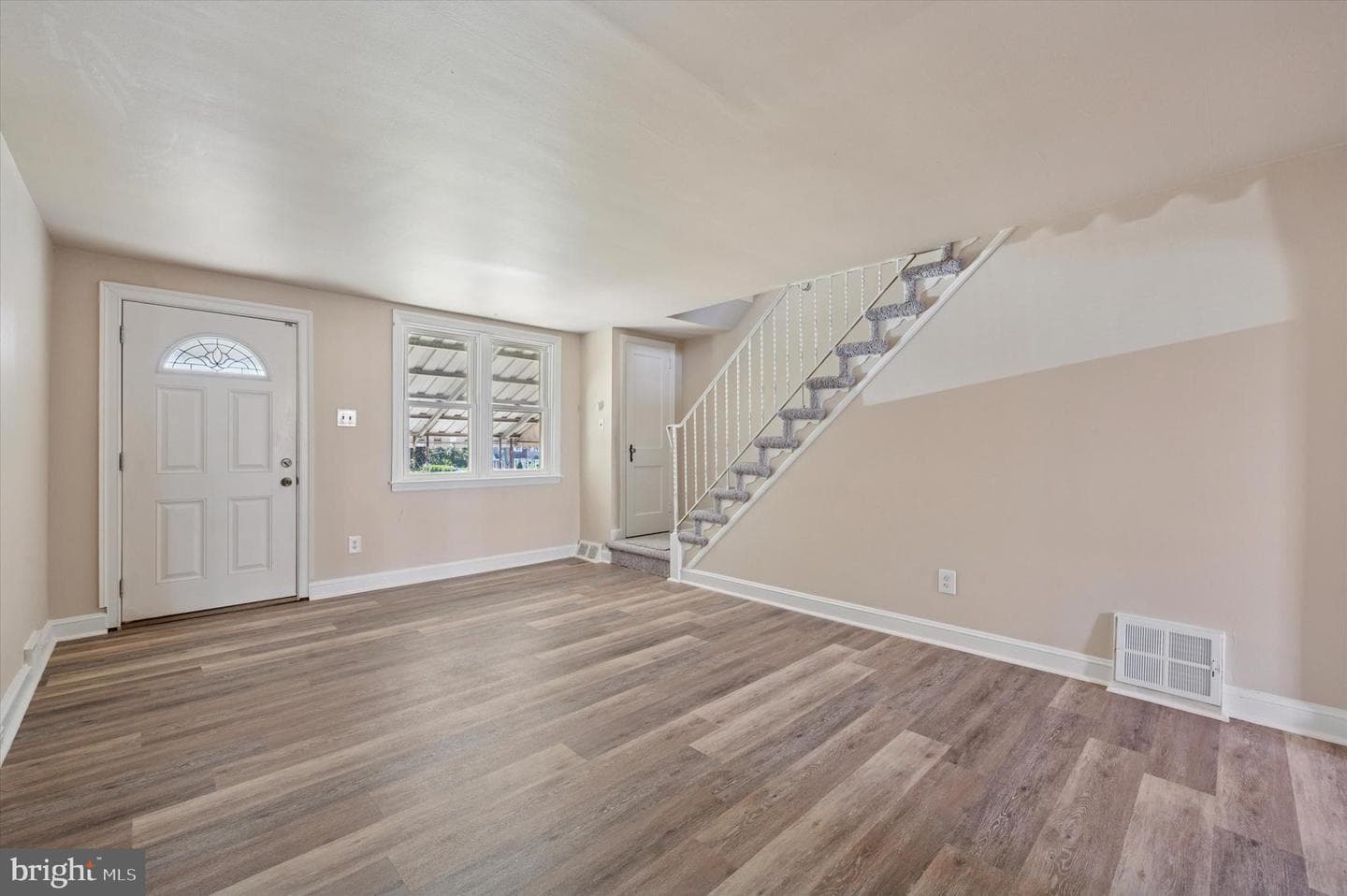 867 Gainsboro Road photo 3
