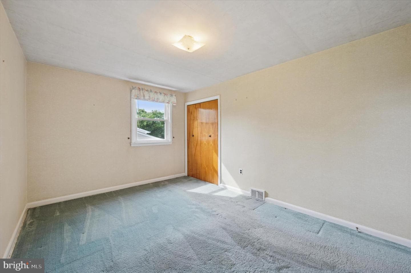 315 Candlewood Road photo 22