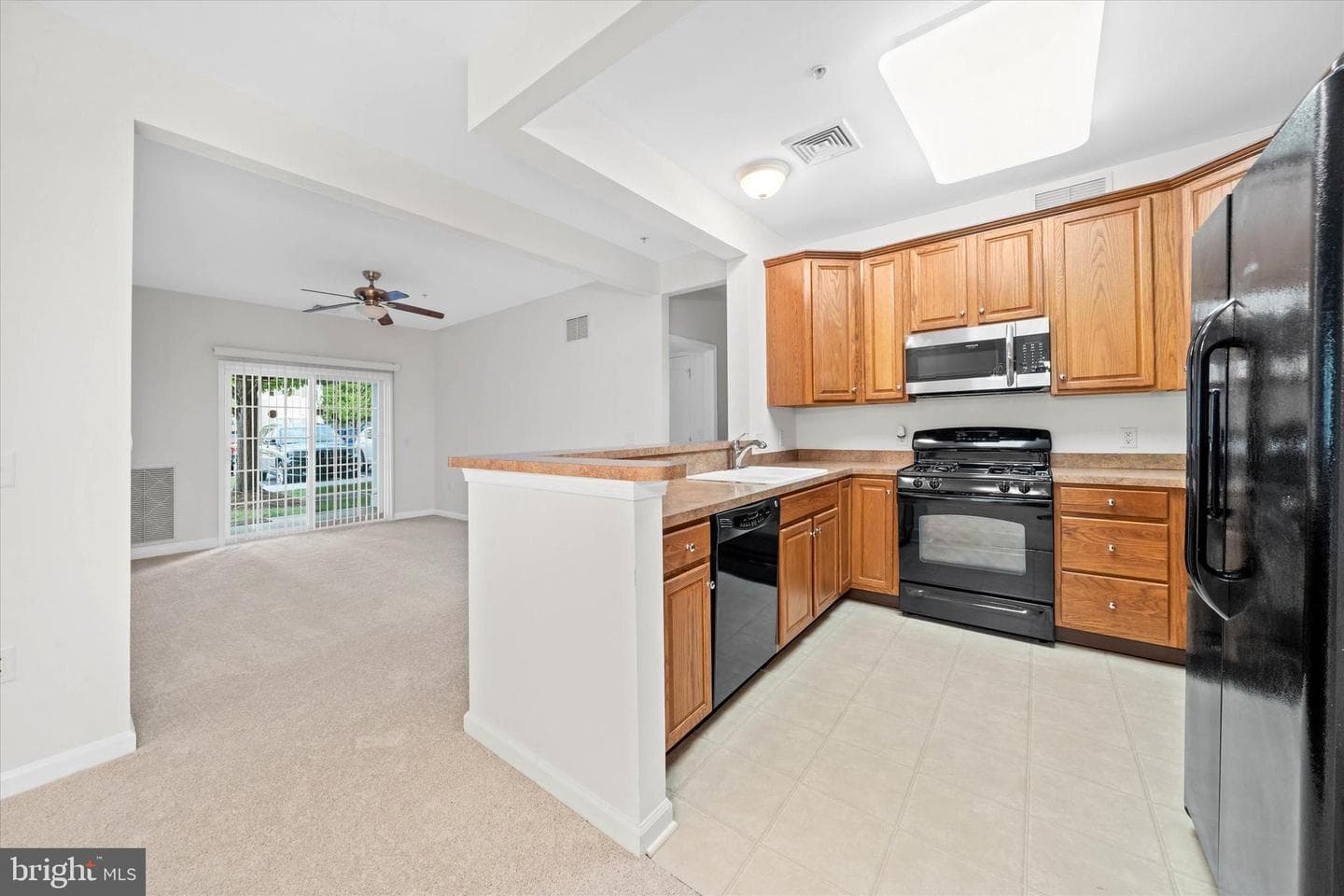 711 Creekside Drive photo 11