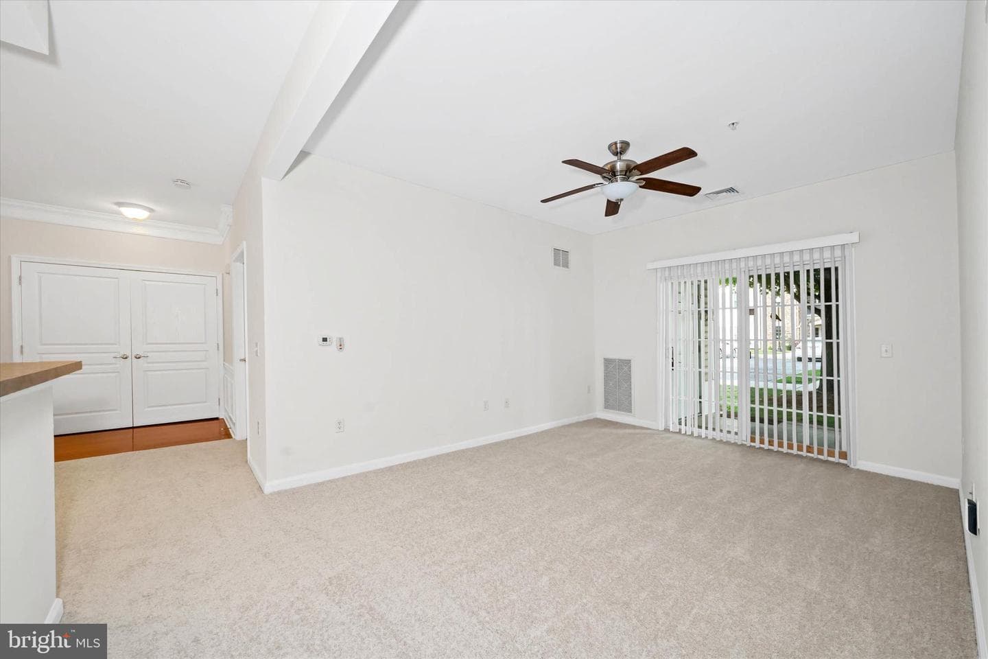 711 Creekside Drive photo 12