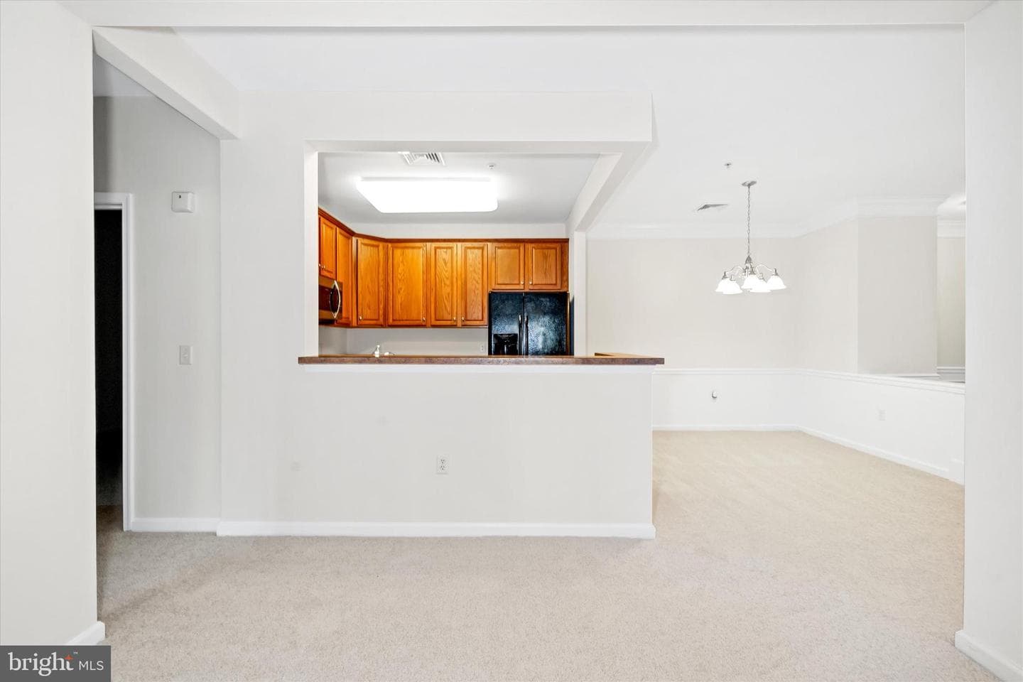 711 Creekside Drive photo 6