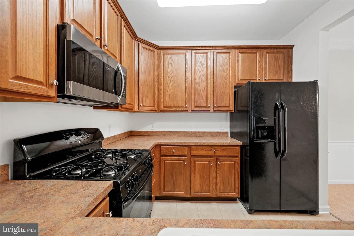 711 Creekside Drive photo 8