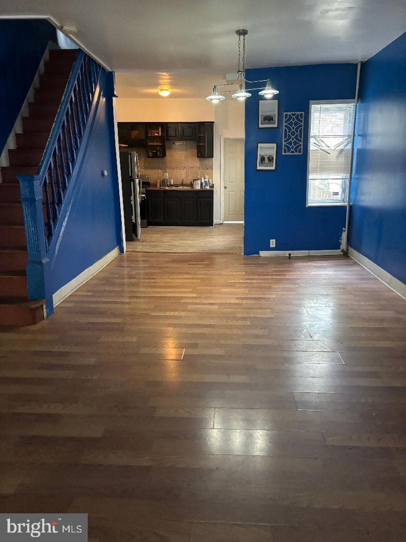 902 Maple Terrace