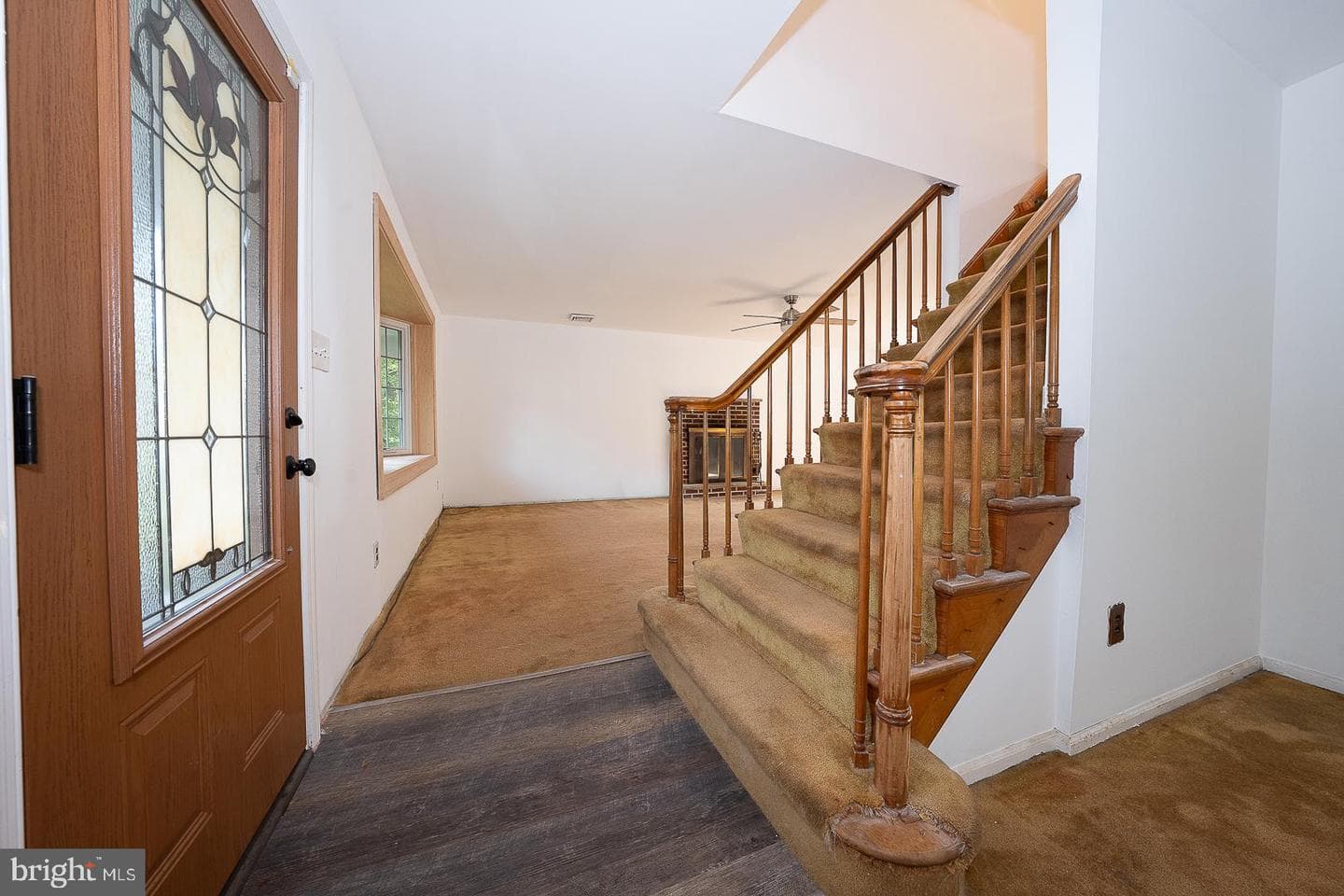 597 Meetinghouse Road photo 3