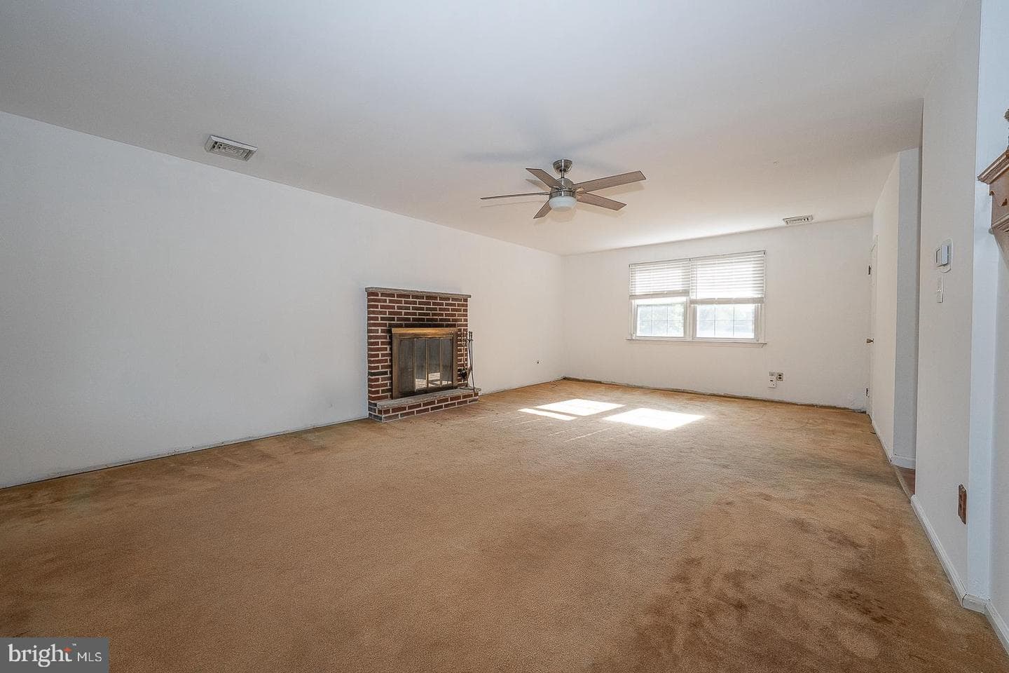 597 Meetinghouse Road photo 4