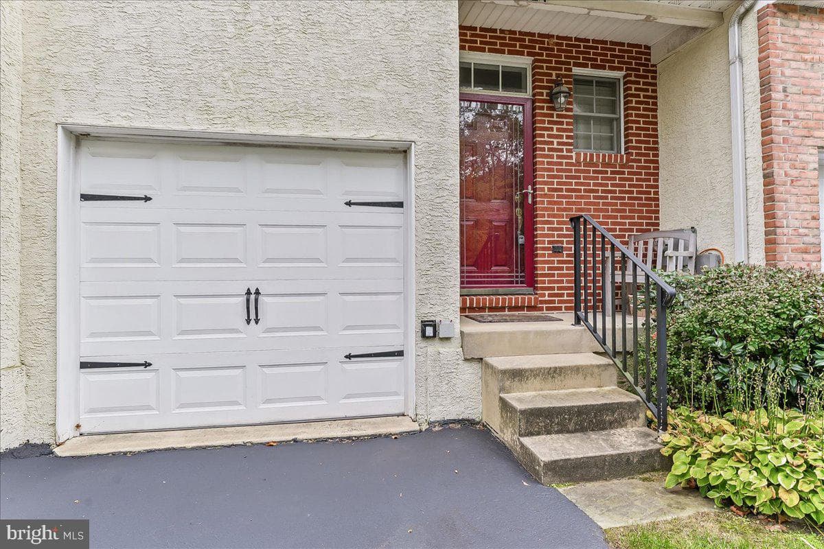 124 Carli Drive photo 2