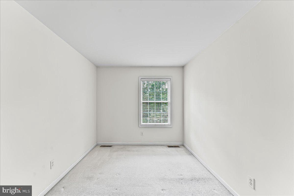 124 Carli Drive photo 24