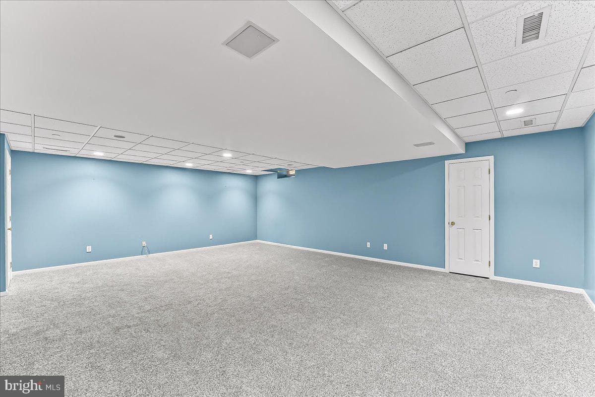 124 Carli Drive photo 27