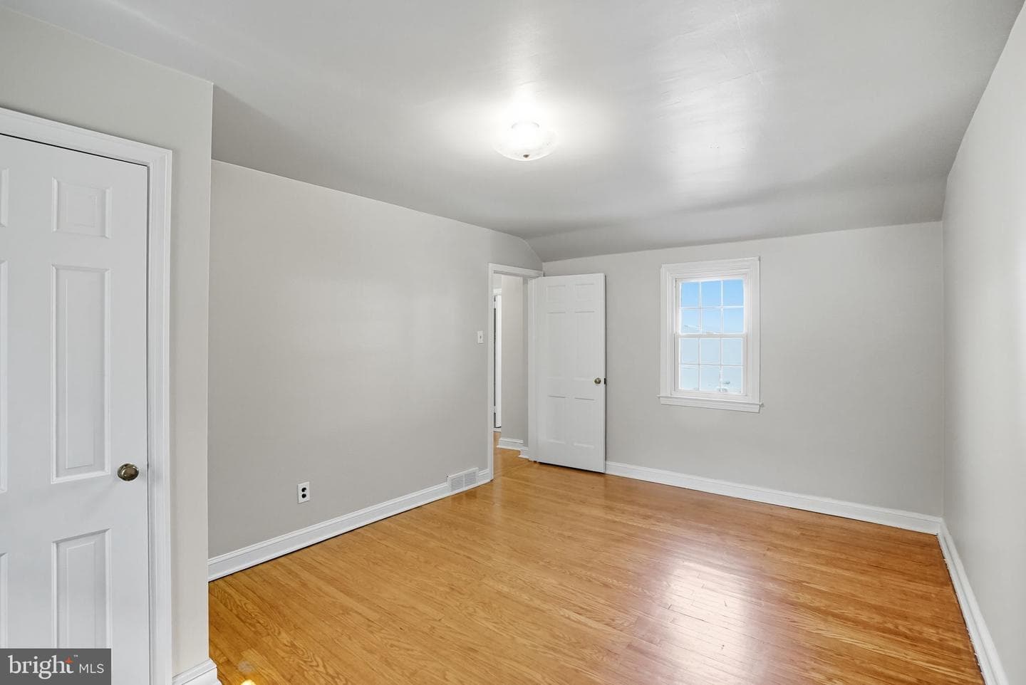 979 Edgewood Drive photo 22