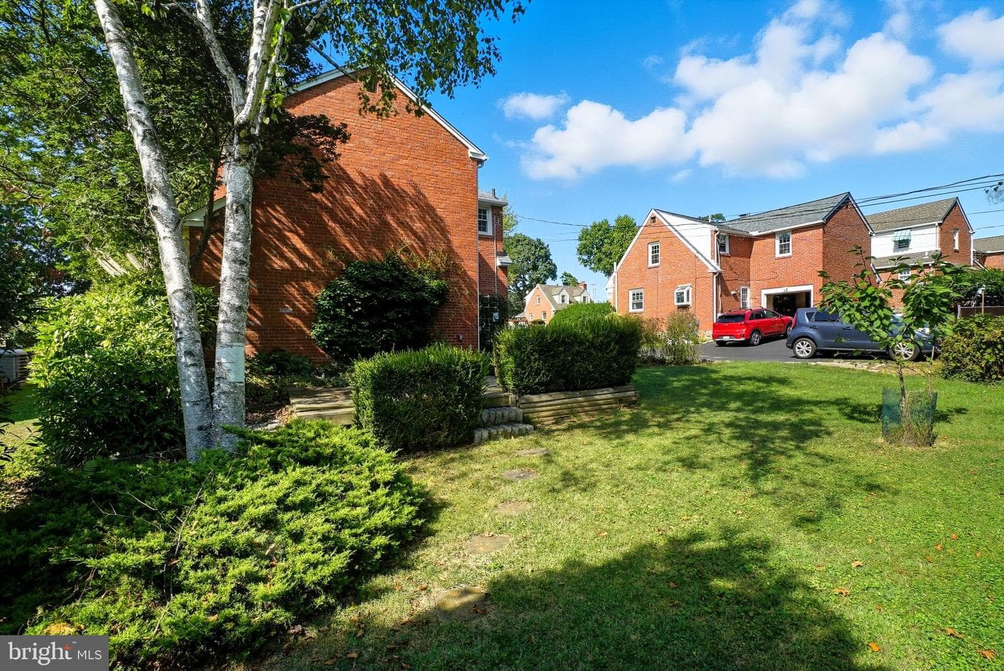 979 Edgewood Drive photo 32