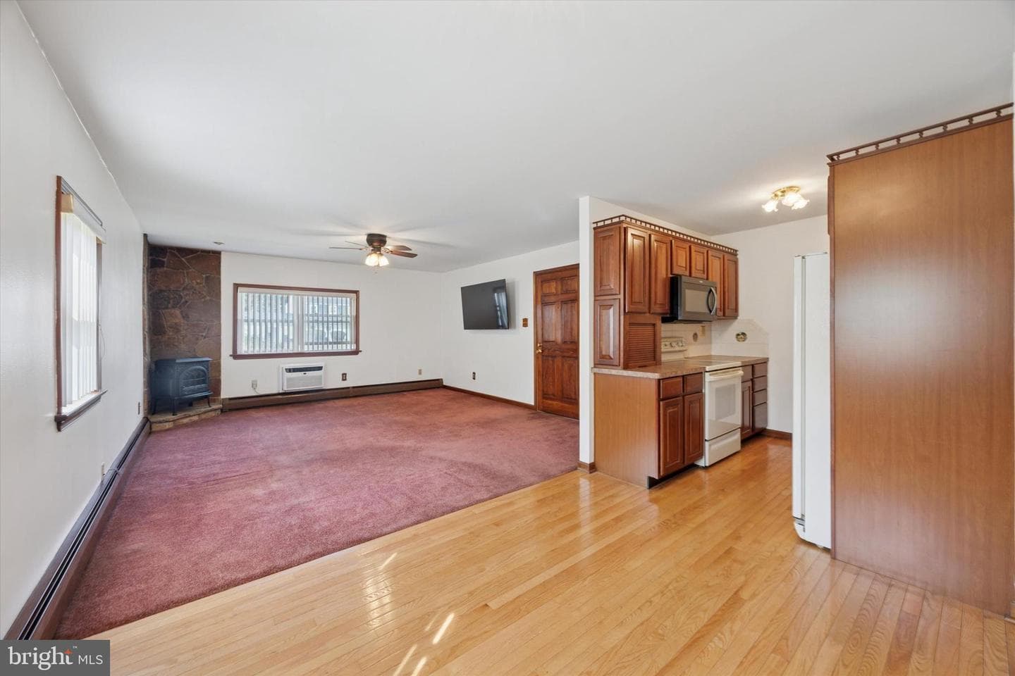 354 S Swarthmore Avenue #b-3 photo 3