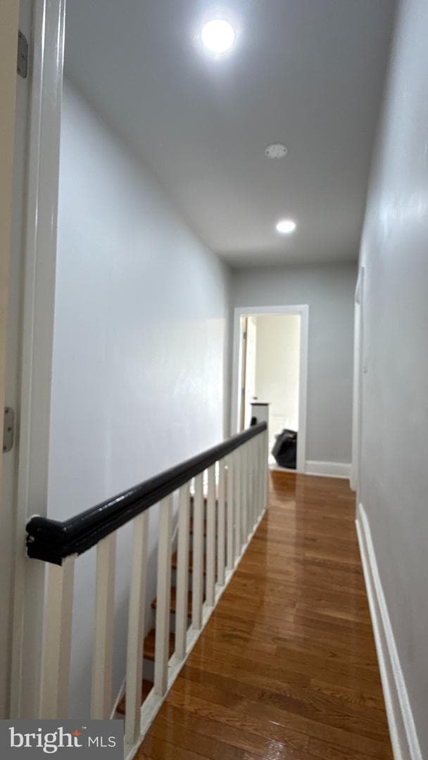 53 N Keystone Avenue photo 34