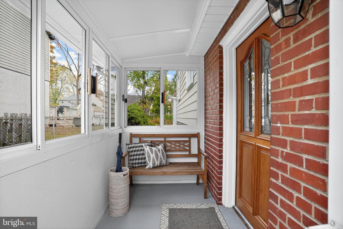 635 Grand Avenue photo 4