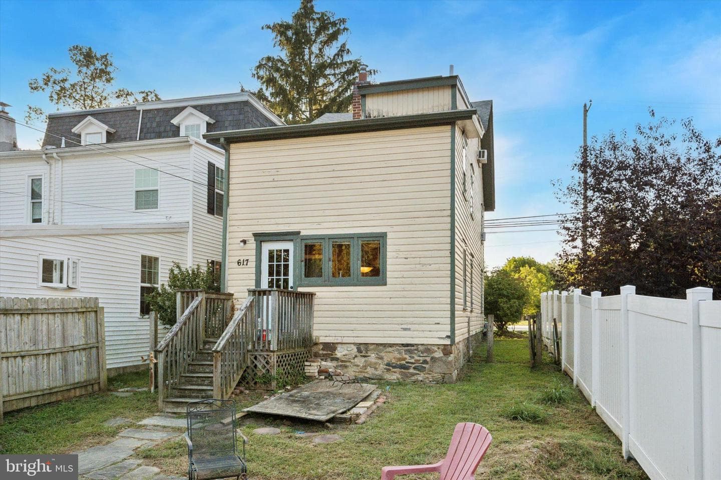 617 Manchester Avenue photo 20