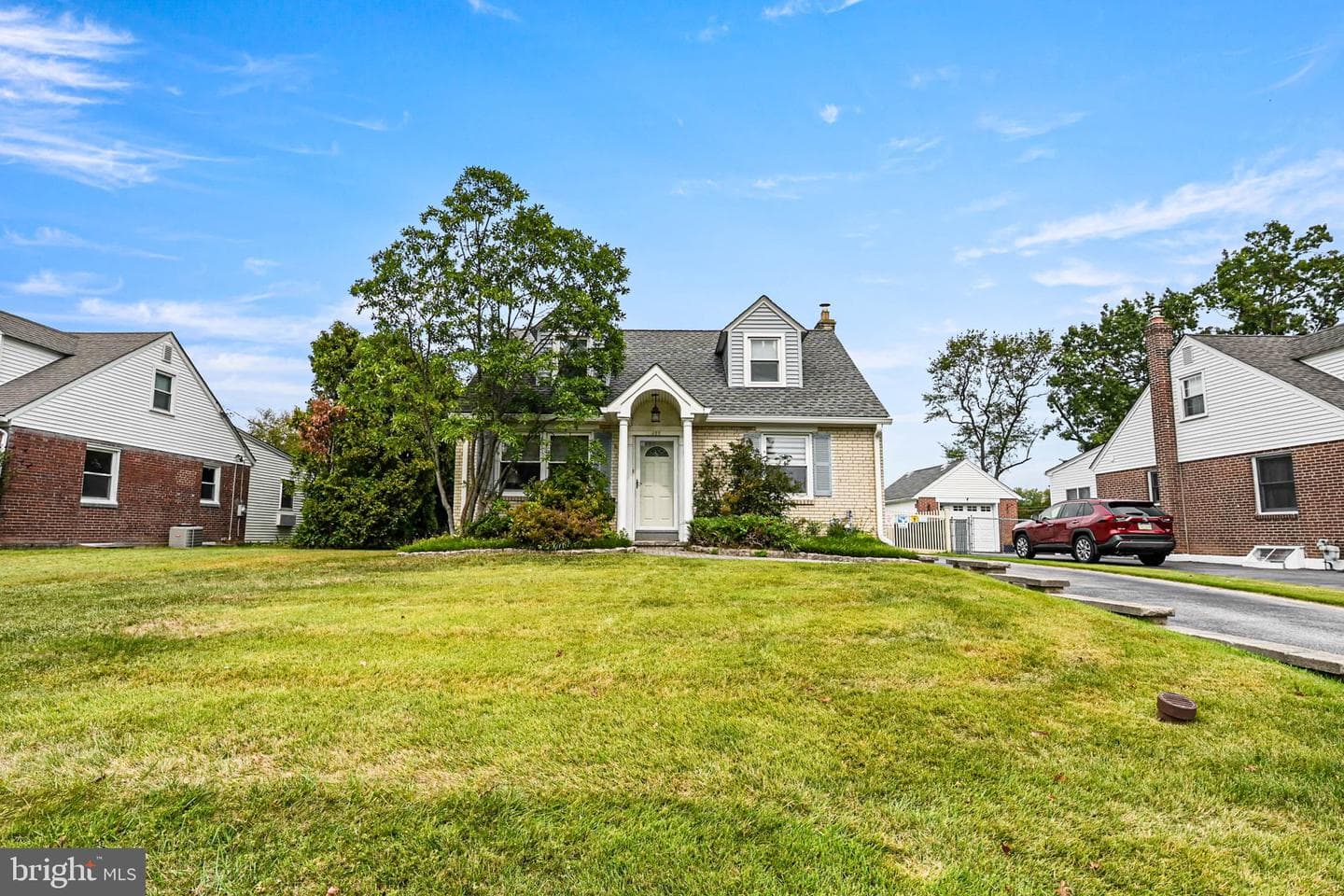 453 Claremont Road, Springfield