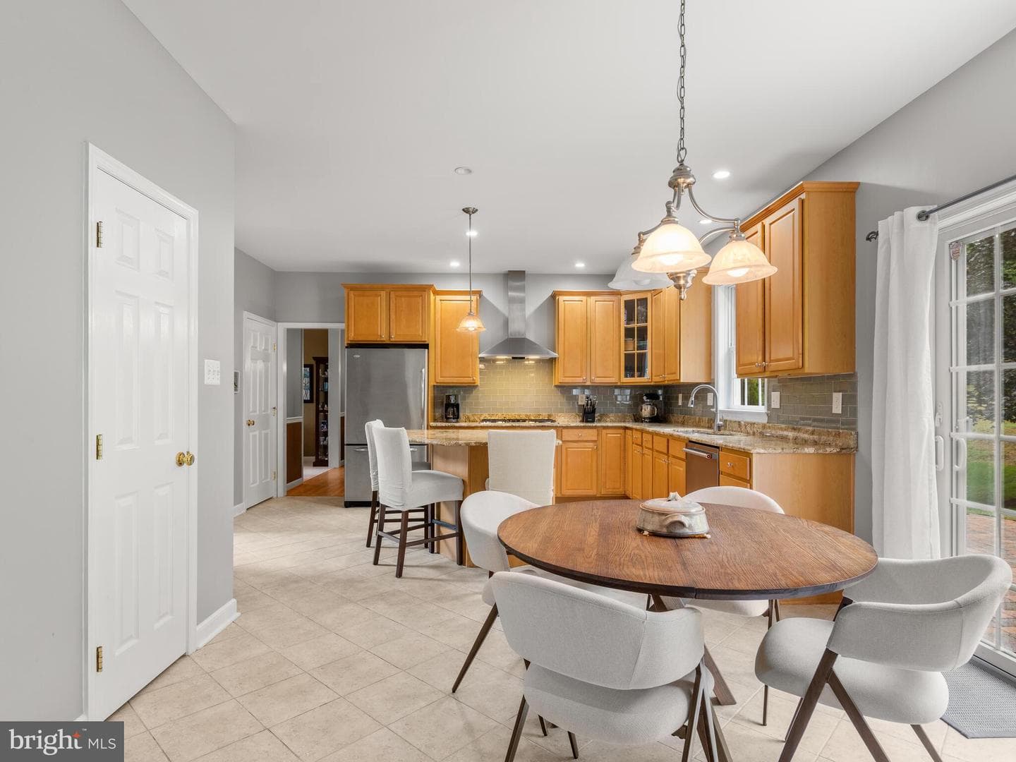 209 Martins Lane photo 12