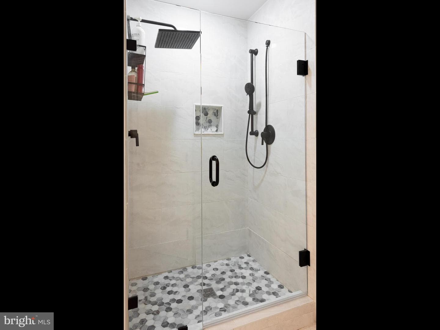 209 Martins Lane photo 27