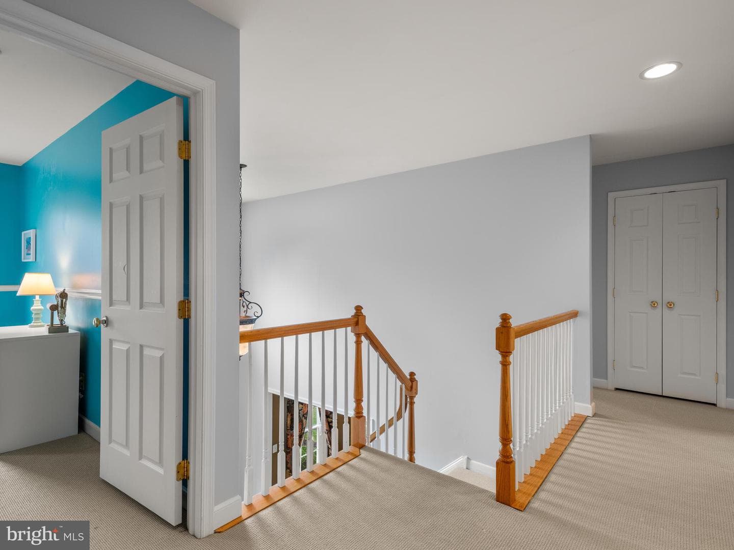 209 Martins Lane photo 35