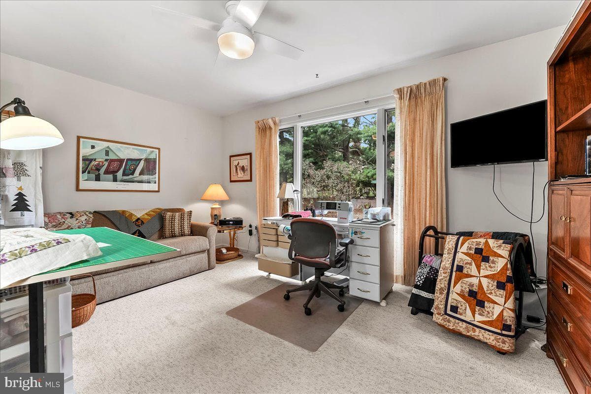 19 Toft Woods Way photo 41