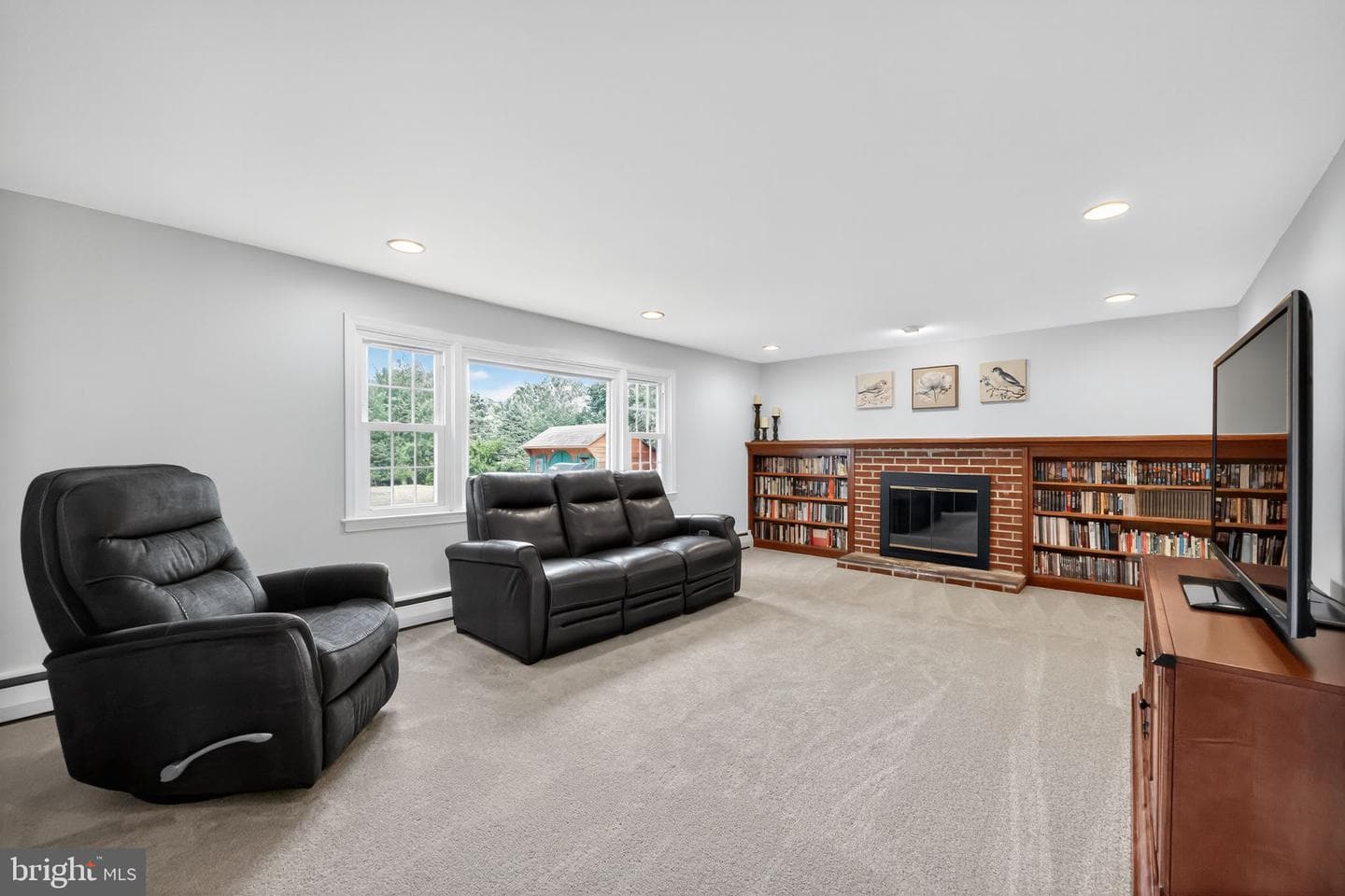 202 Fairfield Drive photo 12