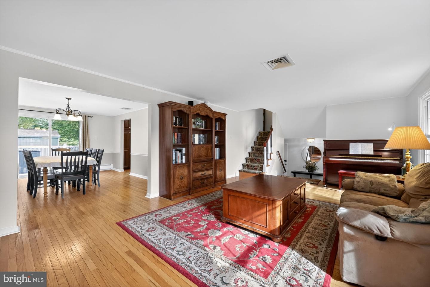 202 Fairfield Drive photo 6