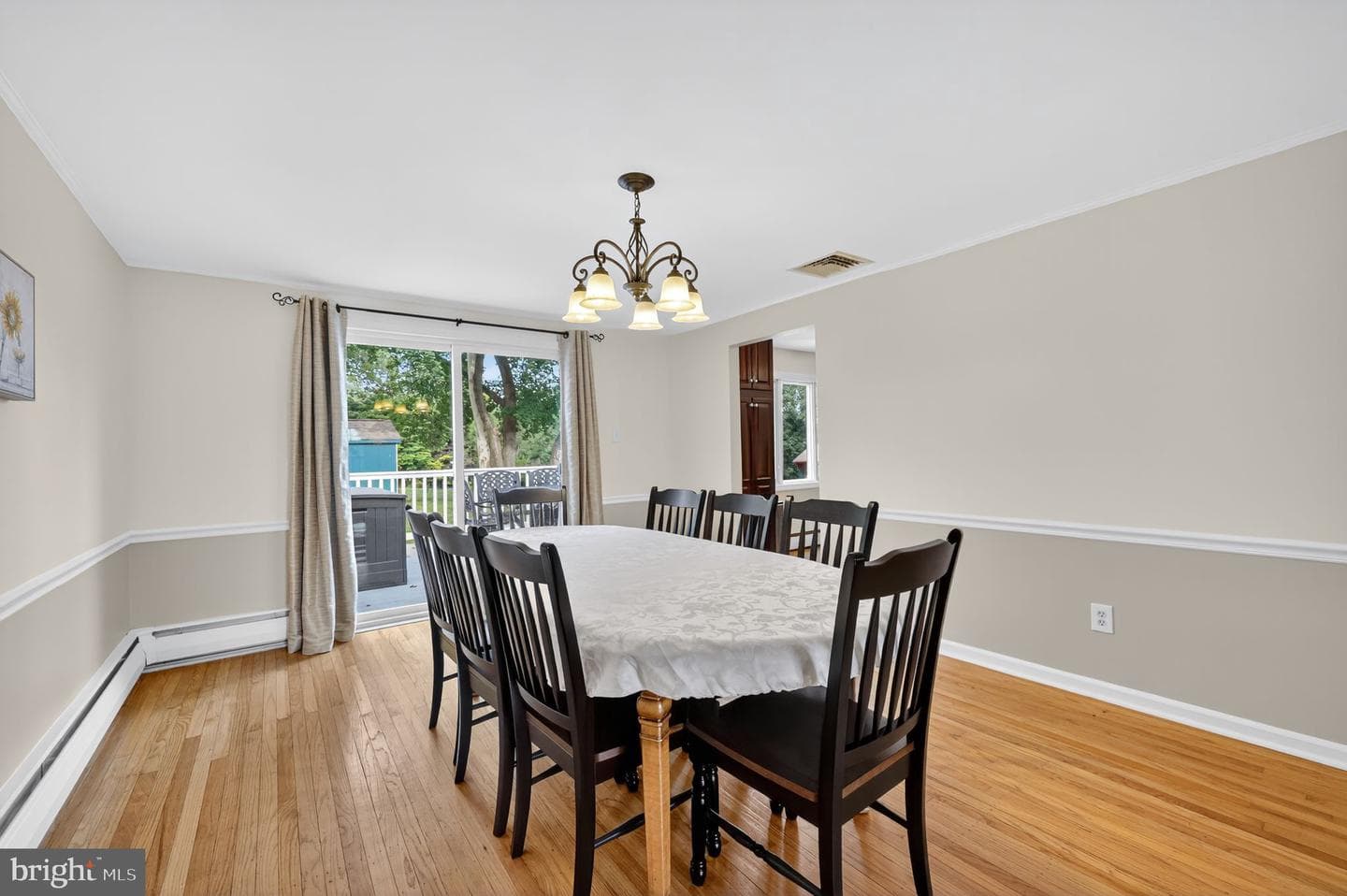 202 Fairfield Drive photo 7