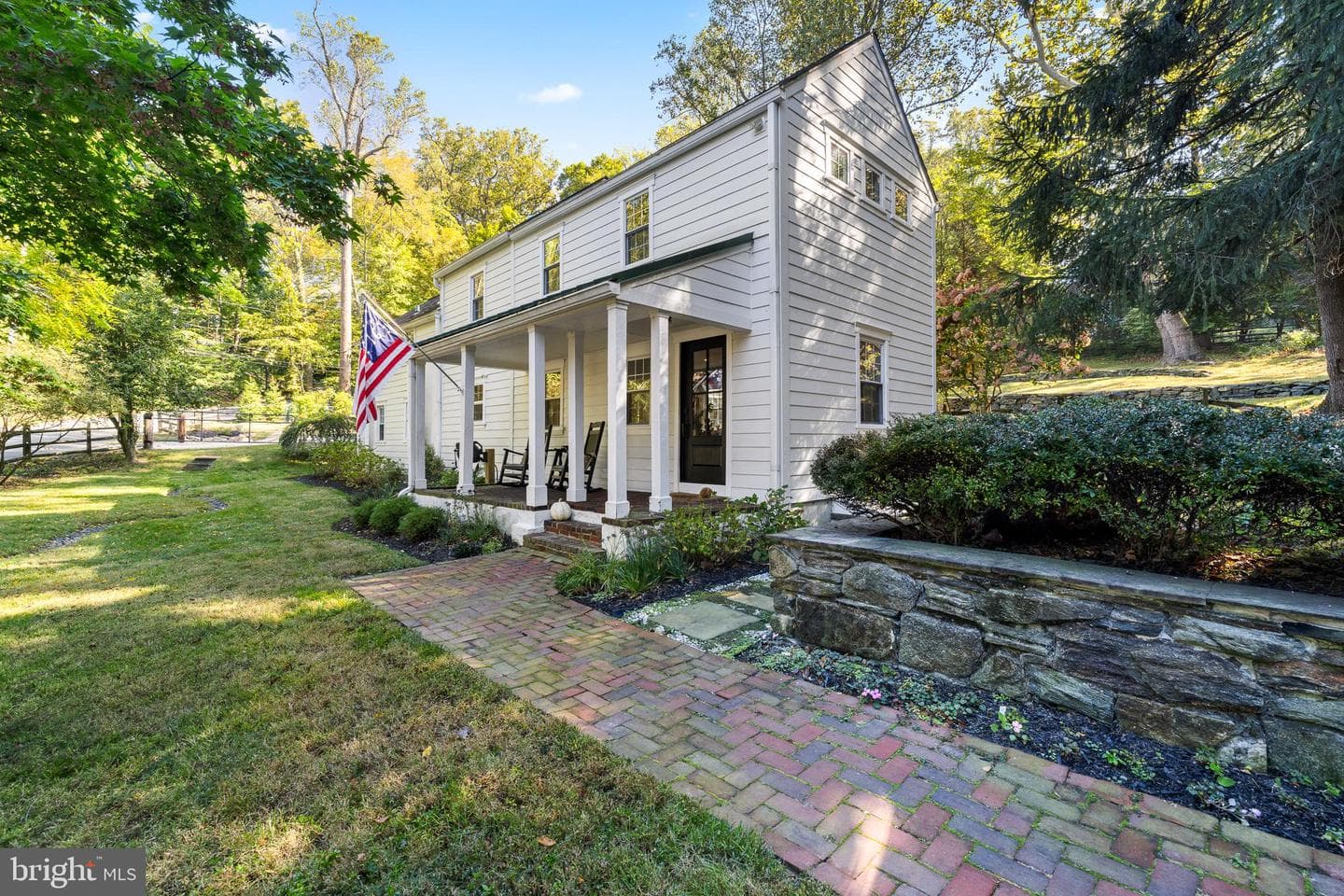 106 Manchester Road photo 2