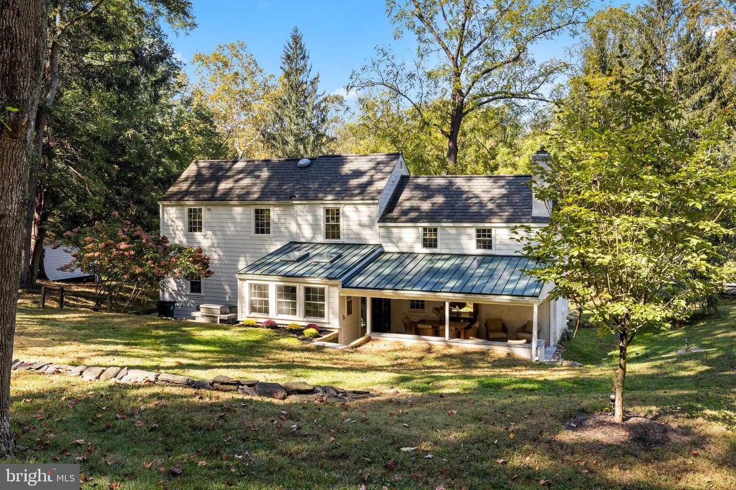 106 Manchester Road photo 31