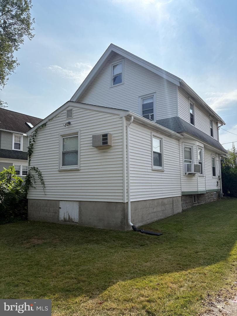 145 Sycamore Road photo 3
