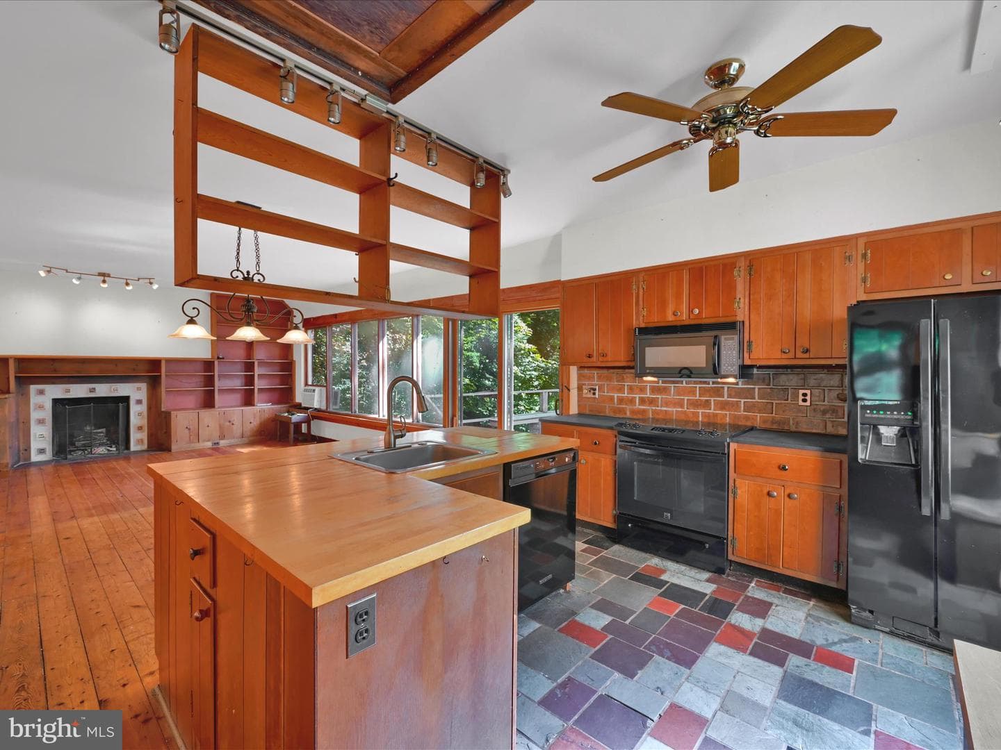 307 Moylan Avenue photo 23