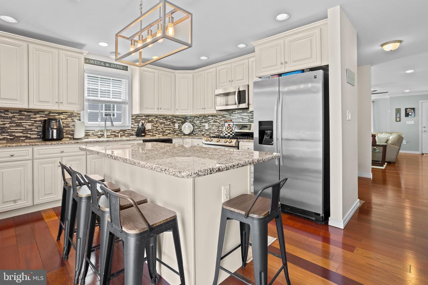 309 W Sellers Avenue photo 9