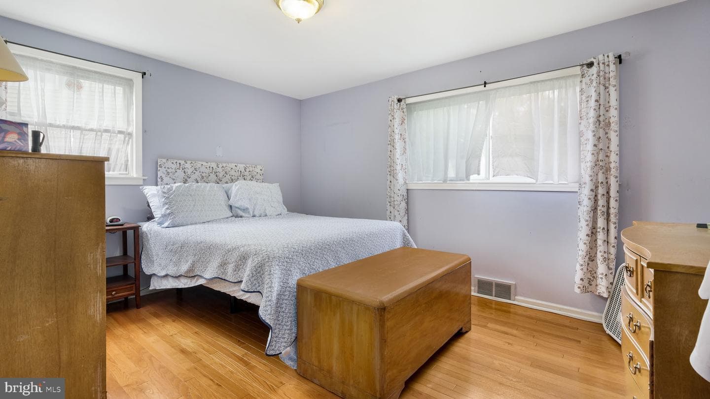 1012 Brook Avenue photo 15