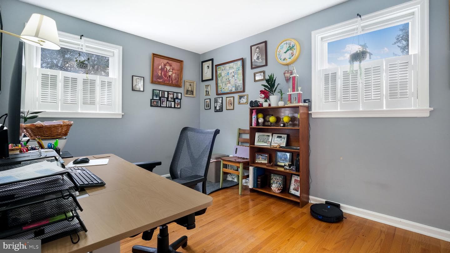 1012 Brook Avenue photo 16
