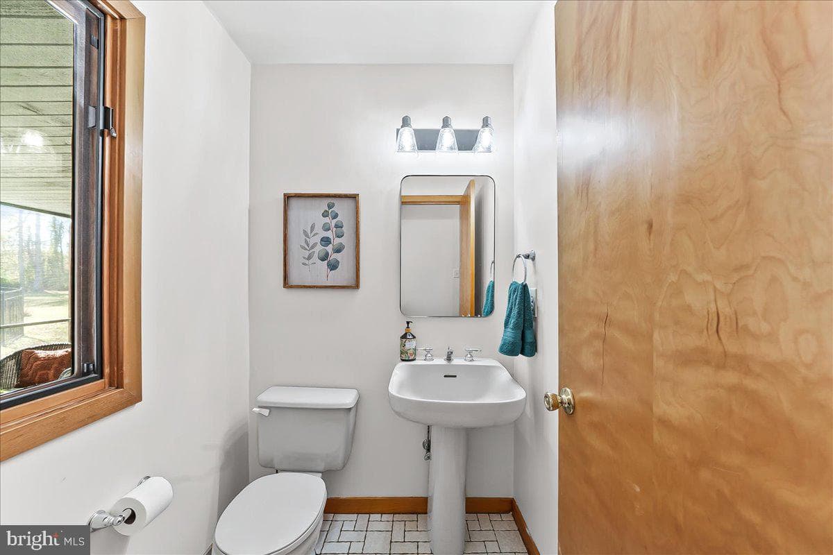101 Harvey Lane photo 22