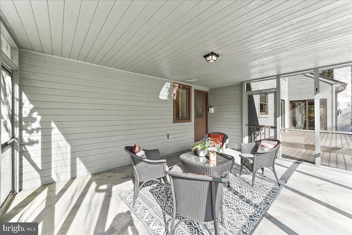 101 Harvey Lane photo 23