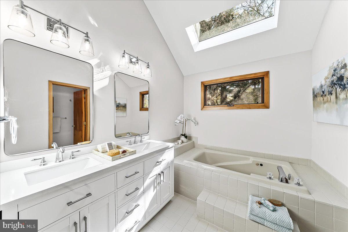 101 Harvey Lane photo 28
